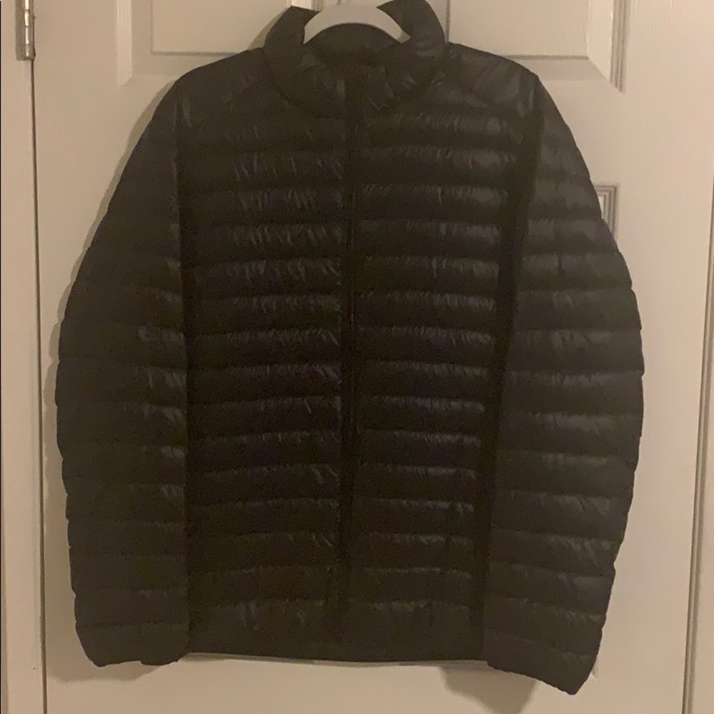 Uniqlo ULD Jacket